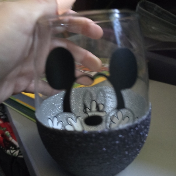 Mickey and Minnie glasses - Picture 2 of 2